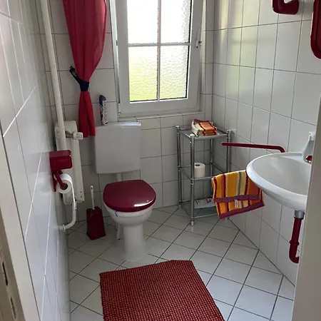 Im Mit Grossem Garten Und Parkplatz Reckershausen