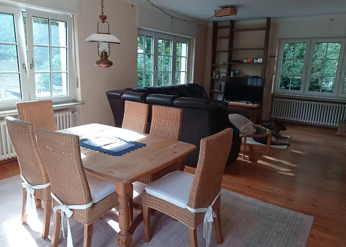 Im Mit Grossem Garten Und Parkplatz בית אירוח Reckershausen